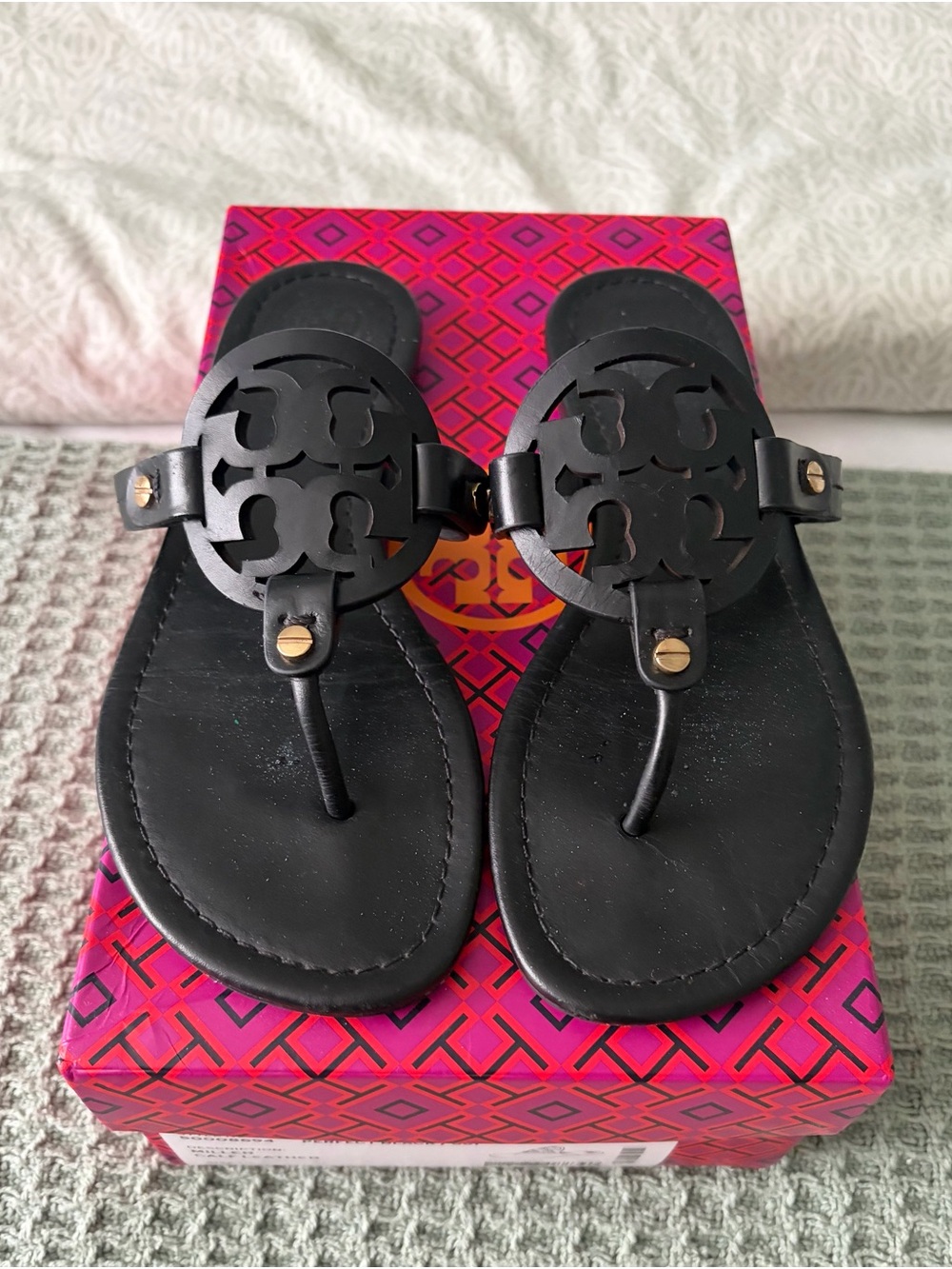 Authentic Tory Burch Black Leather Logo Thong Sandals with Gold Accents